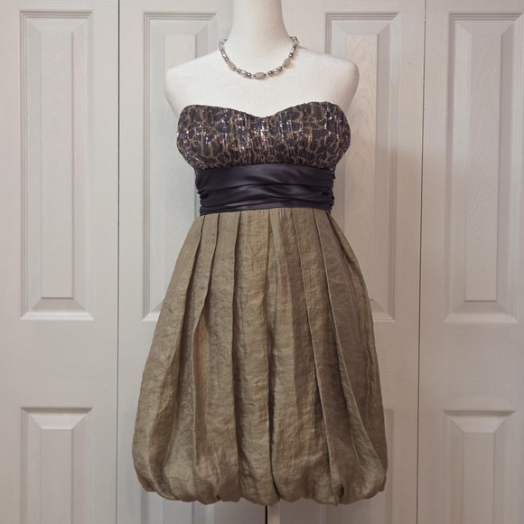 City Triangles Dresses & Skirts - Vintage Y2K Cheetah Print Strapless Babydoll Dress-- City Triangles, 3/4 (XS)